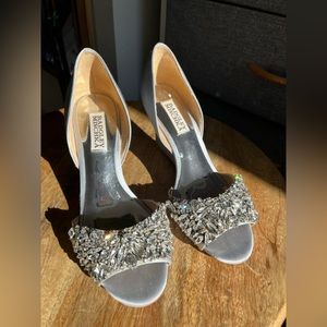 Badgley Mischka Satin Crystal Embellishments D'Orsay Wedge Pumps Sz 7 Pre-owned